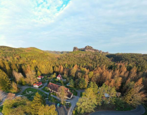 Falkenstein-Hütten